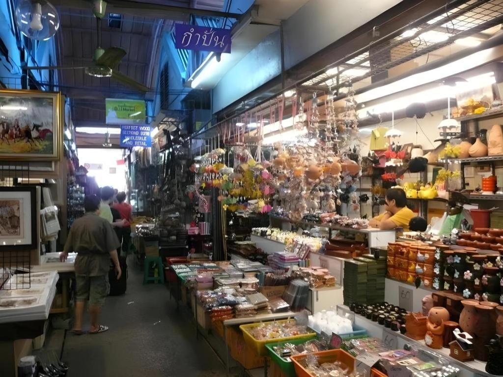 Pannapat Place Bangkok Exterior photo