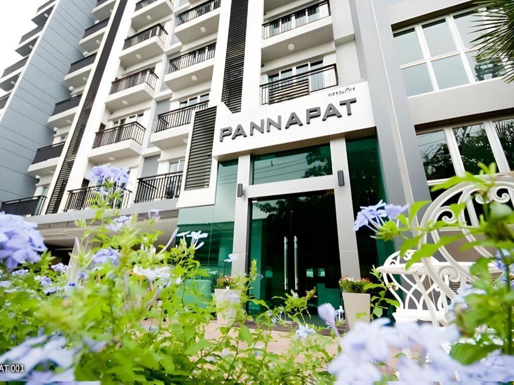 Pannapat Place Bangkok Exterior photo