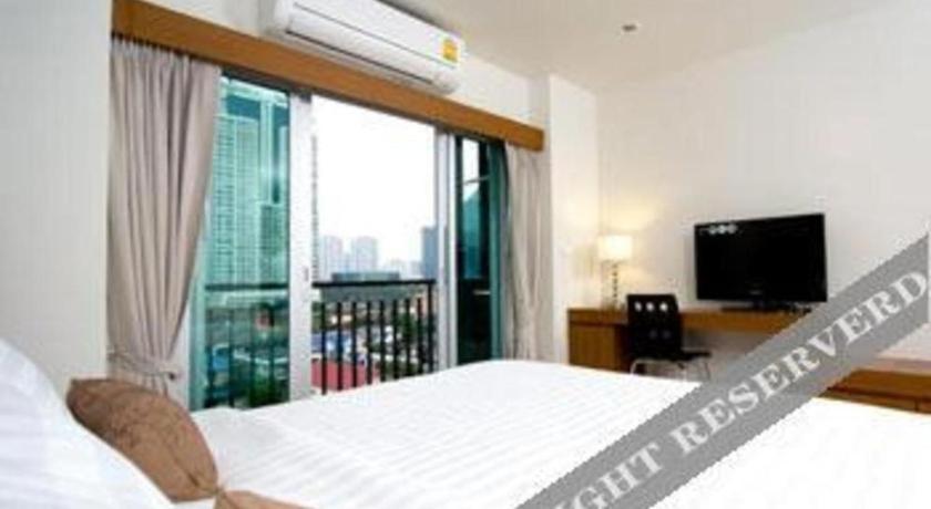 Pannapat Place Bangkok Exterior photo