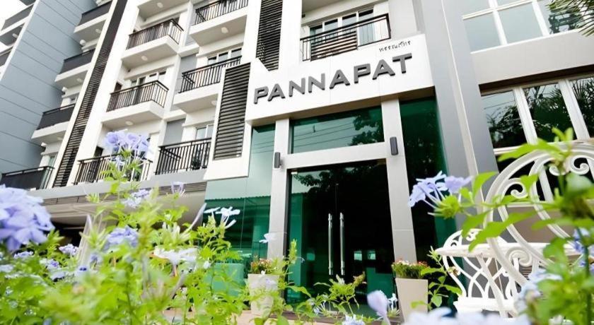 Pannapat Place Bangkok Exterior photo