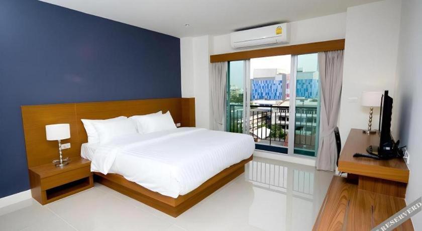 Pannapat Place Bangkok Exterior photo