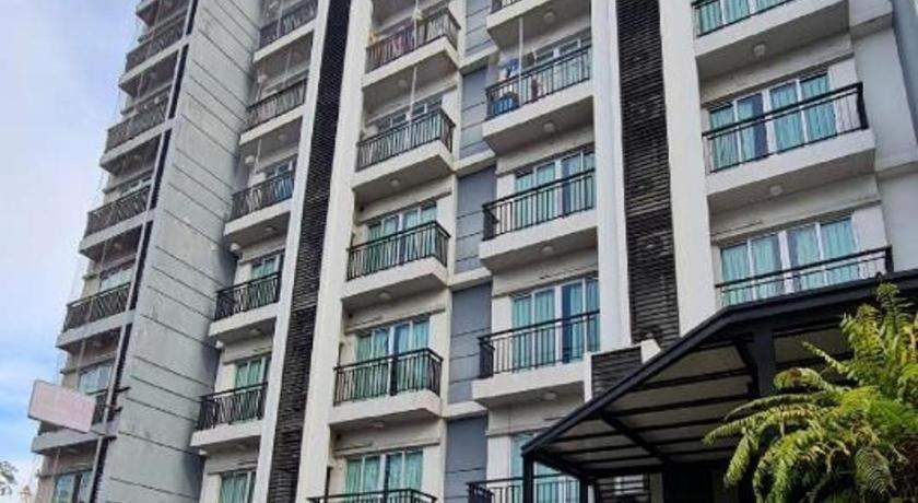 Pannapat Place Bangkok Exterior photo